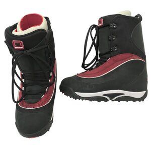 NEW Burton Freestyle Snowboard Boots!  8.5  Black & Red Traditional Lace
